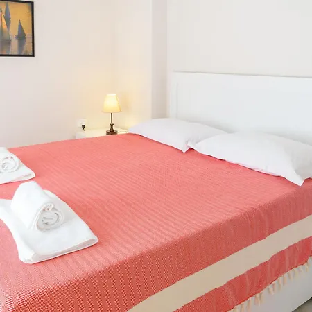 Appartement Cityscape 3- Vibrant Modern Tirana