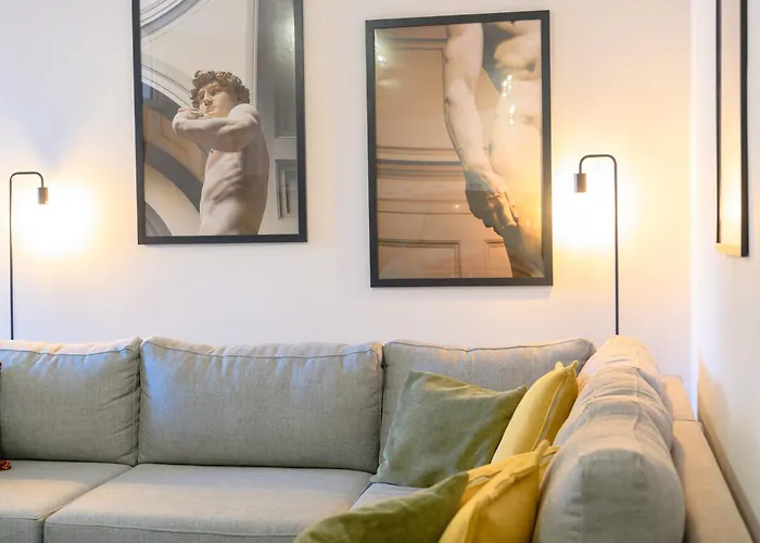 Cityscape 3- Vibrant Modern Apartamento Tirana